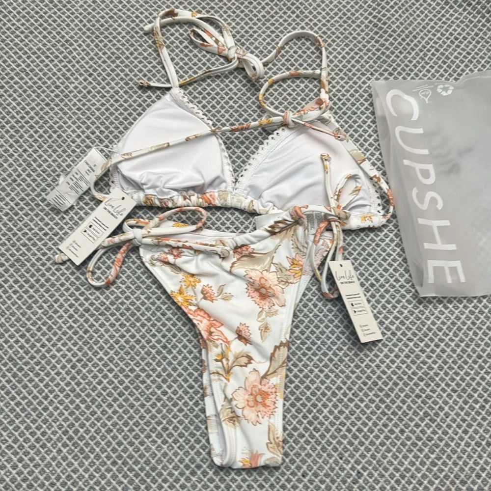Cupshe Sunset Florals Triangle Bikini Top & Standard Rise Bottoms Set nwt - Picture 3 of 9